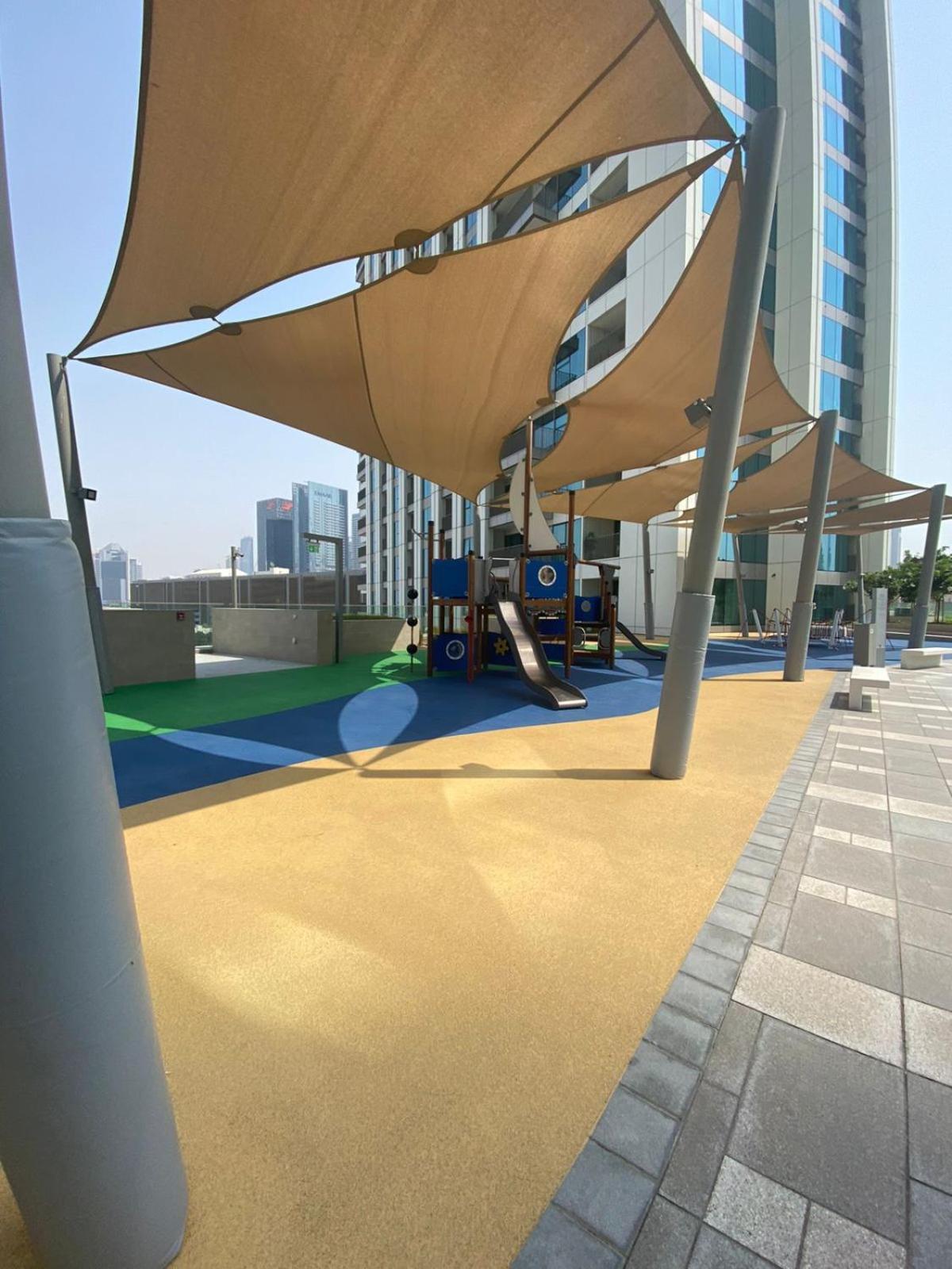 Spacious 1 Bedroom 10 Min From Burj Khalifa Apartment Dubai